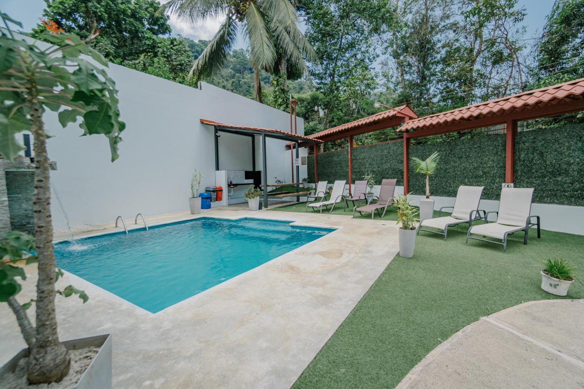 Apartamentos Ganesha Jacó Exterior foto