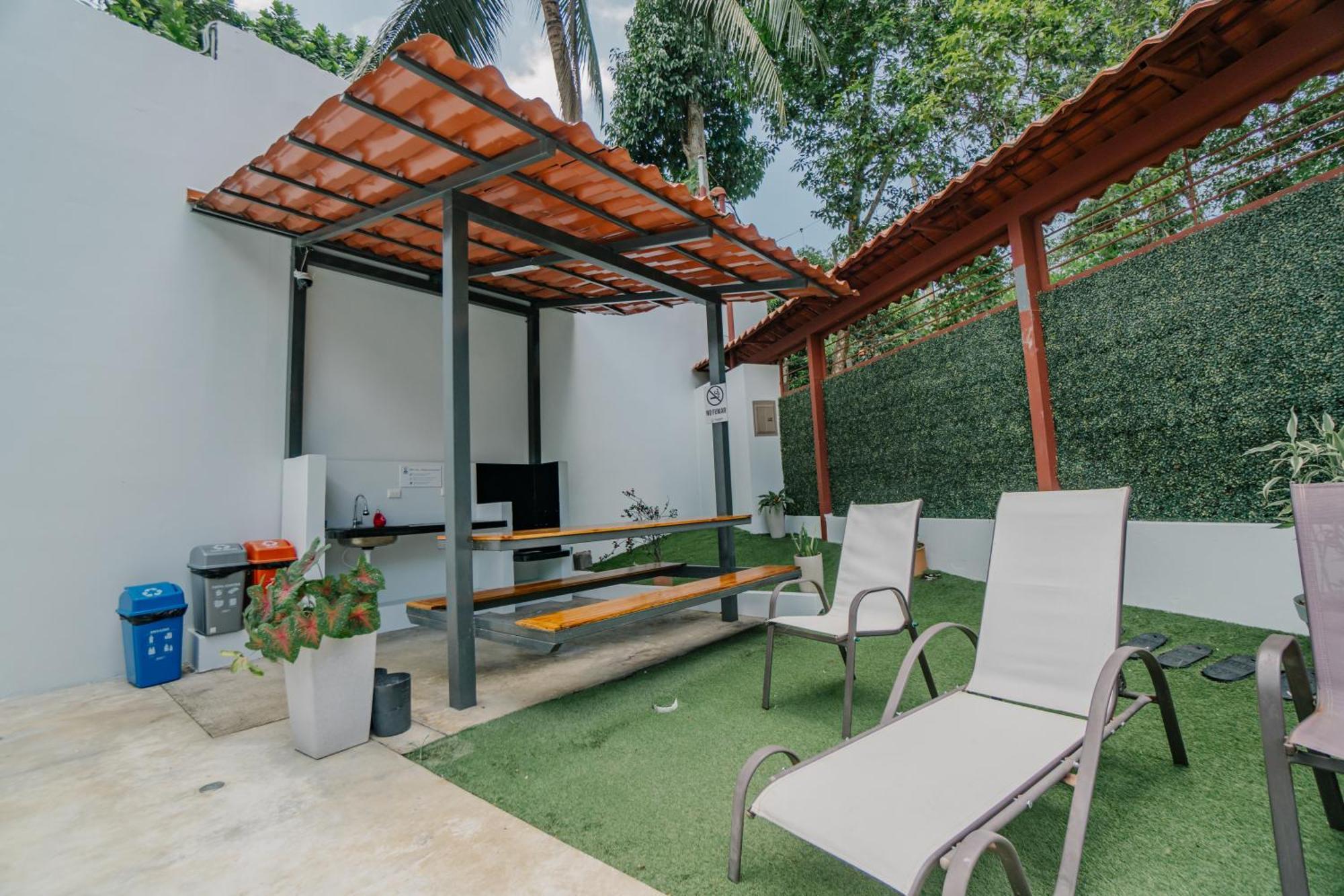 Apartamentos Ganesha Jacó Exterior foto