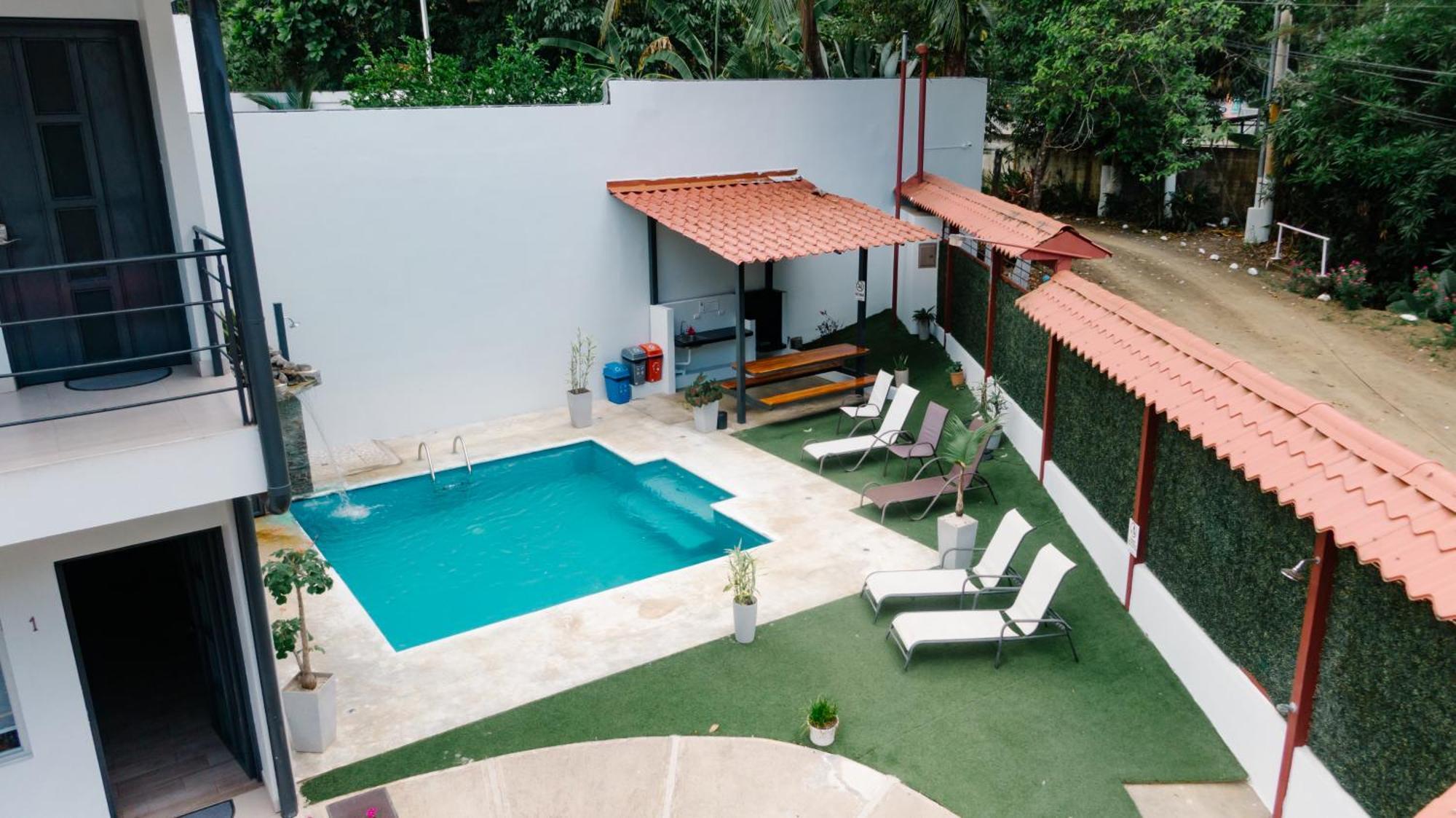 Apartamentos Ganesha Jacó Exterior foto